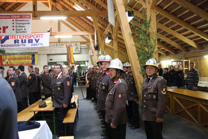 der Ehrenzug