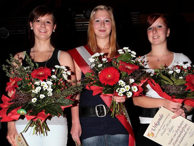 v.l.n.r.: 2. Platz Patrizia Bachler, 1. Platz Johanna Braun, 3. Platz Daniela Haider